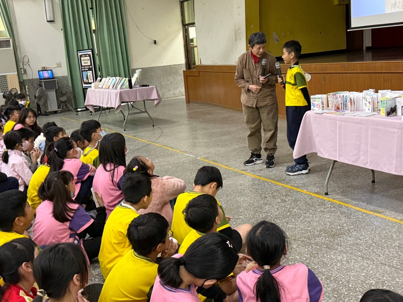 少年小說《記恨家族》｜張友漁｜國藝會補助成果檔案庫